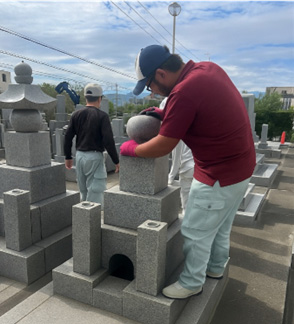 お墓の引っ越し(お墓の解体・移設)